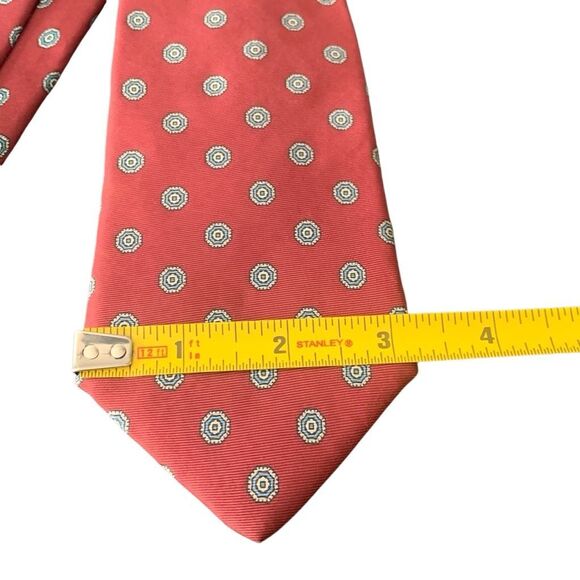 Pre Owned Men’s Jos A. Bank Clothiers Tie Neck Tie Necktie All Silk Handmade USA - Picture 5 of 5
